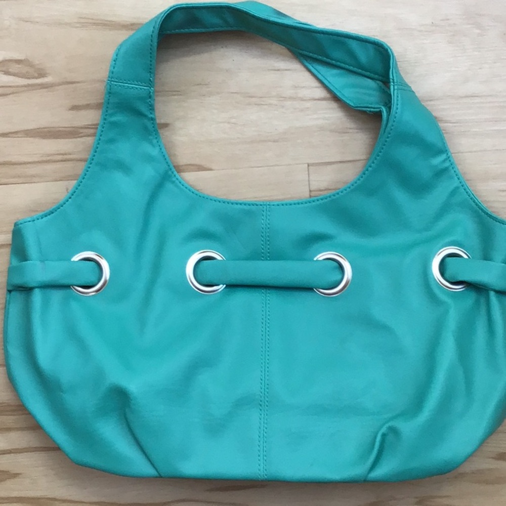 Vintage Avon Mint Green Silver Grommet Detail Vegan Hobo Shoulder Bag‎ Purse NWT